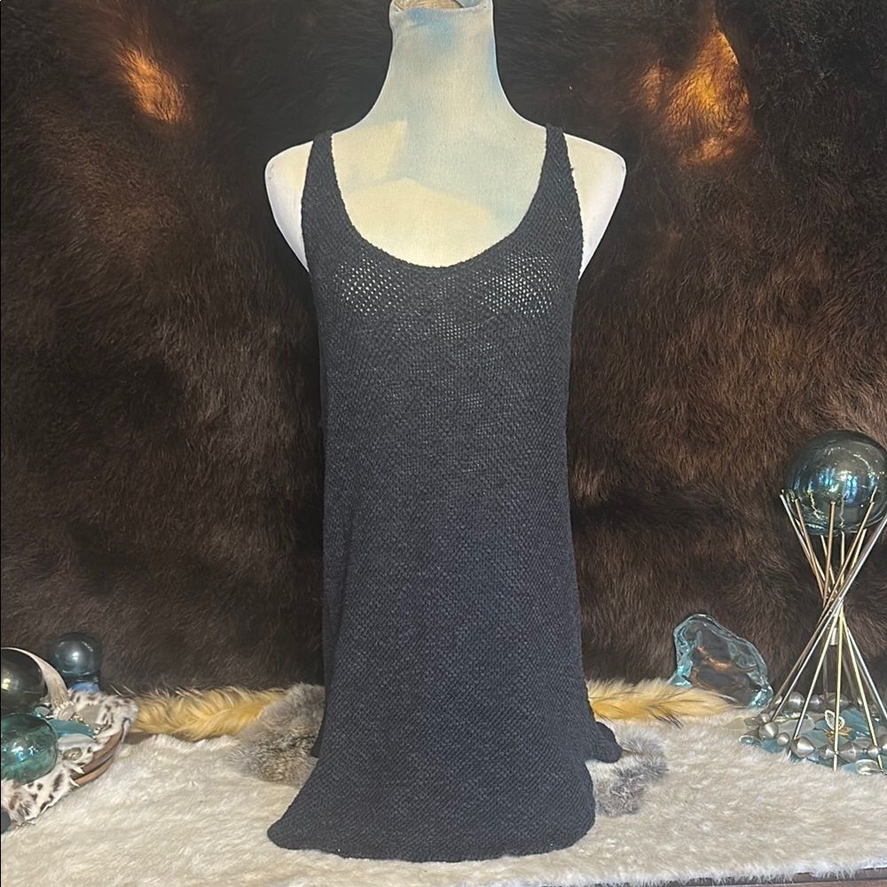 Velvet Women's Black Sleeveless Top L (3700)